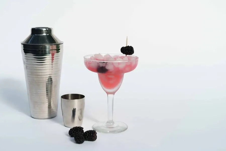 The 3 Types of Cocktail Shakers