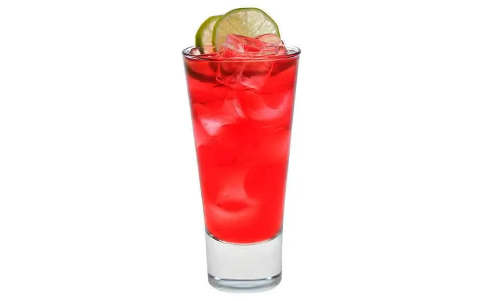 Rum with Cranberry Juice by InShaker