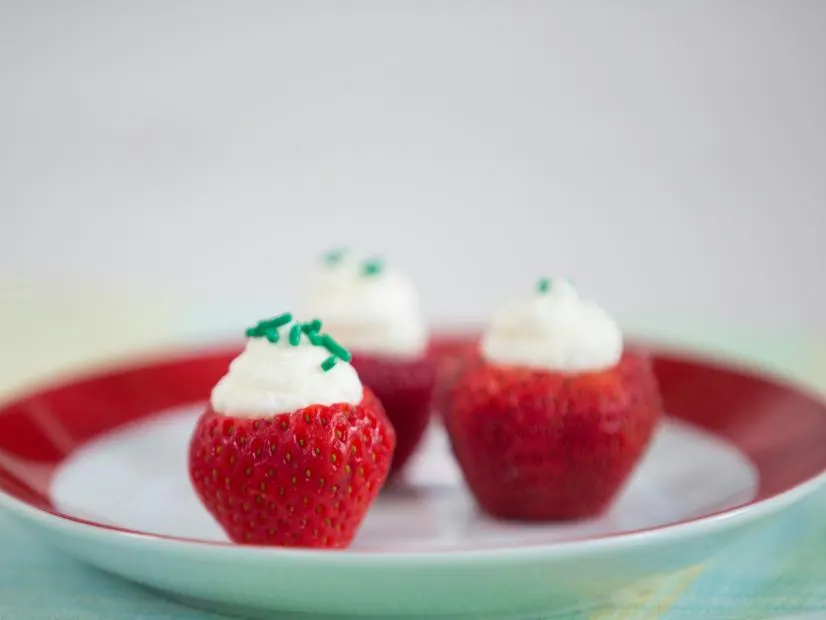 Strawberry Daiquiri Gelatin Shots