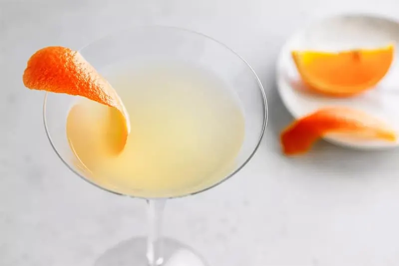 Classic Corpse Reviver No. 2 Cocktail