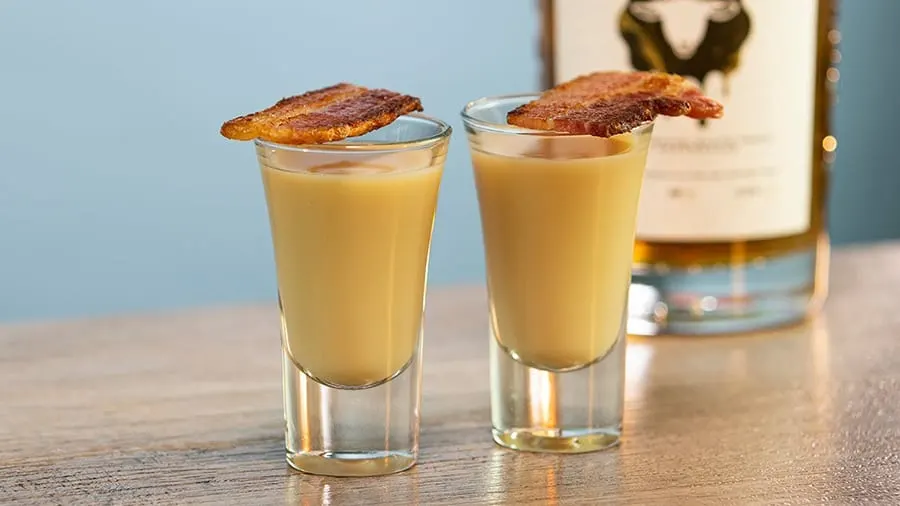 Elvis Sandwich Shot