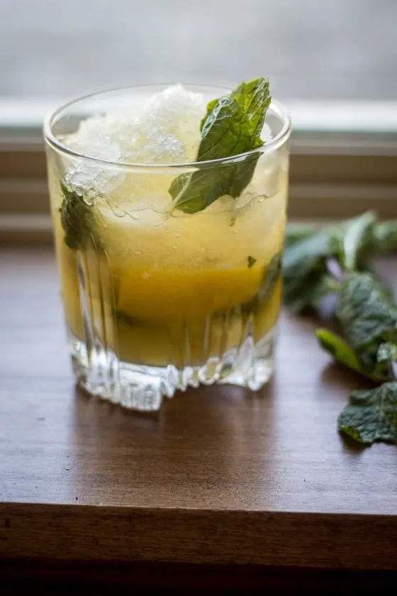 Whiskey Sour Smash Recipe