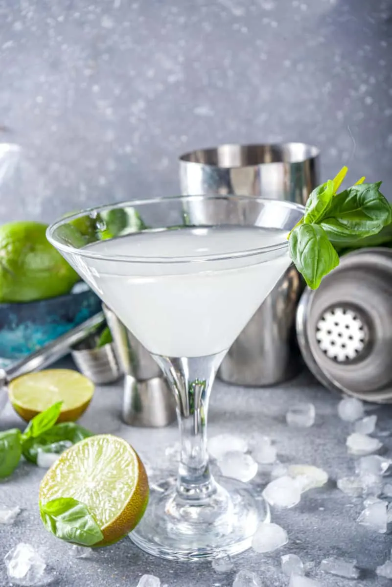 Drinks with Sweet and Sour Mix