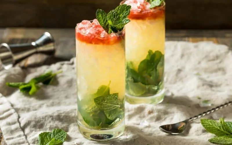 History of the Rum Swizzle Cocktail