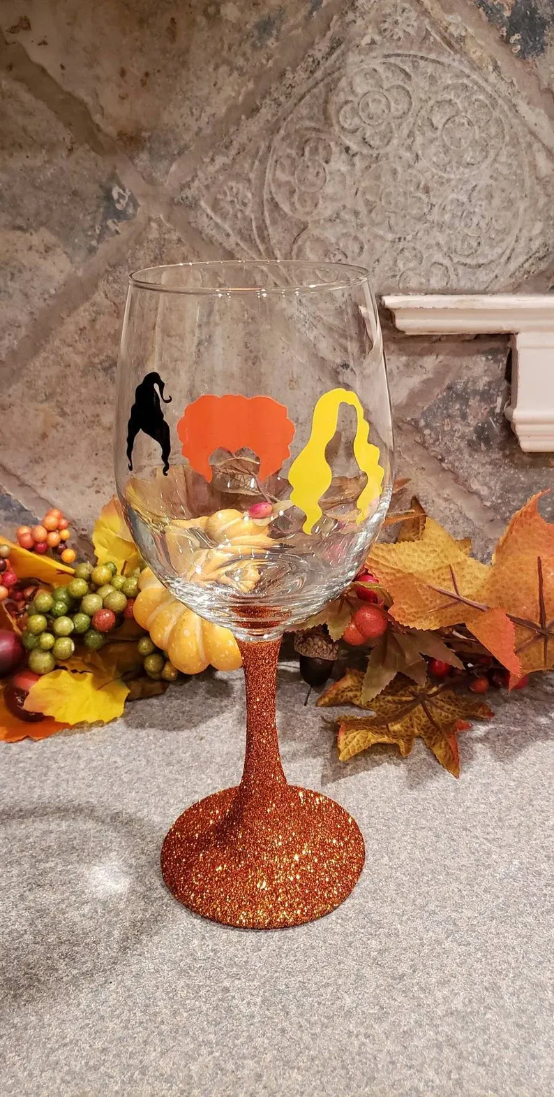 Hocus Pocus Glitter Wine Glass