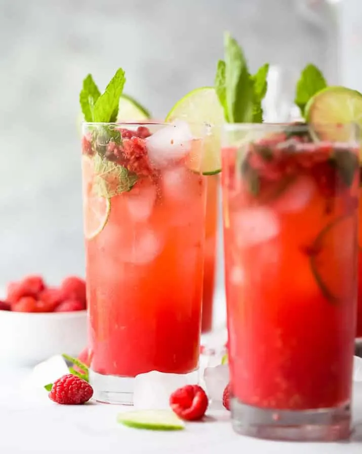 The Best Fresh Raspberry Mojito Recipe