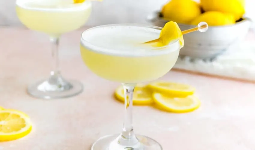 Keto Lemon Drop Martini