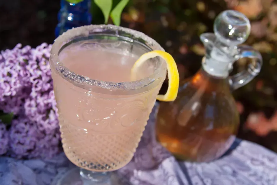 Lilac Lemondrop Martini