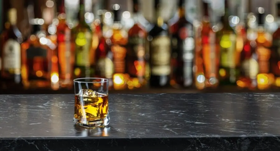 How to Order Whiskey at a Bar