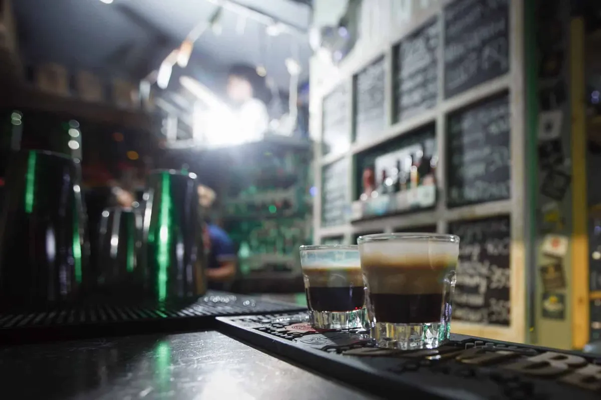 7 Amazing Baileys and Amaretto Cocktails + 4 Baileys Shots