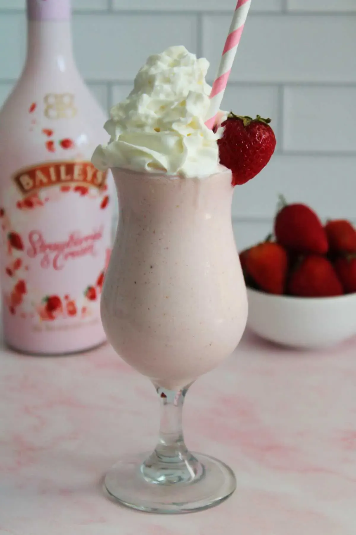 Strawberry Baileys Milkshake