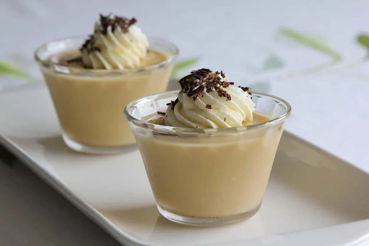8 Amazing Fireball Pudding Shots