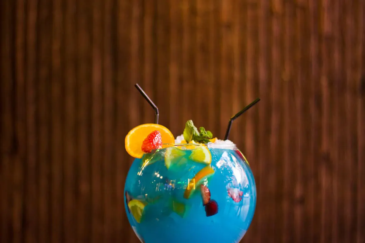 Fishbowl Glasses for Drinks: Plastic Fish Bowls