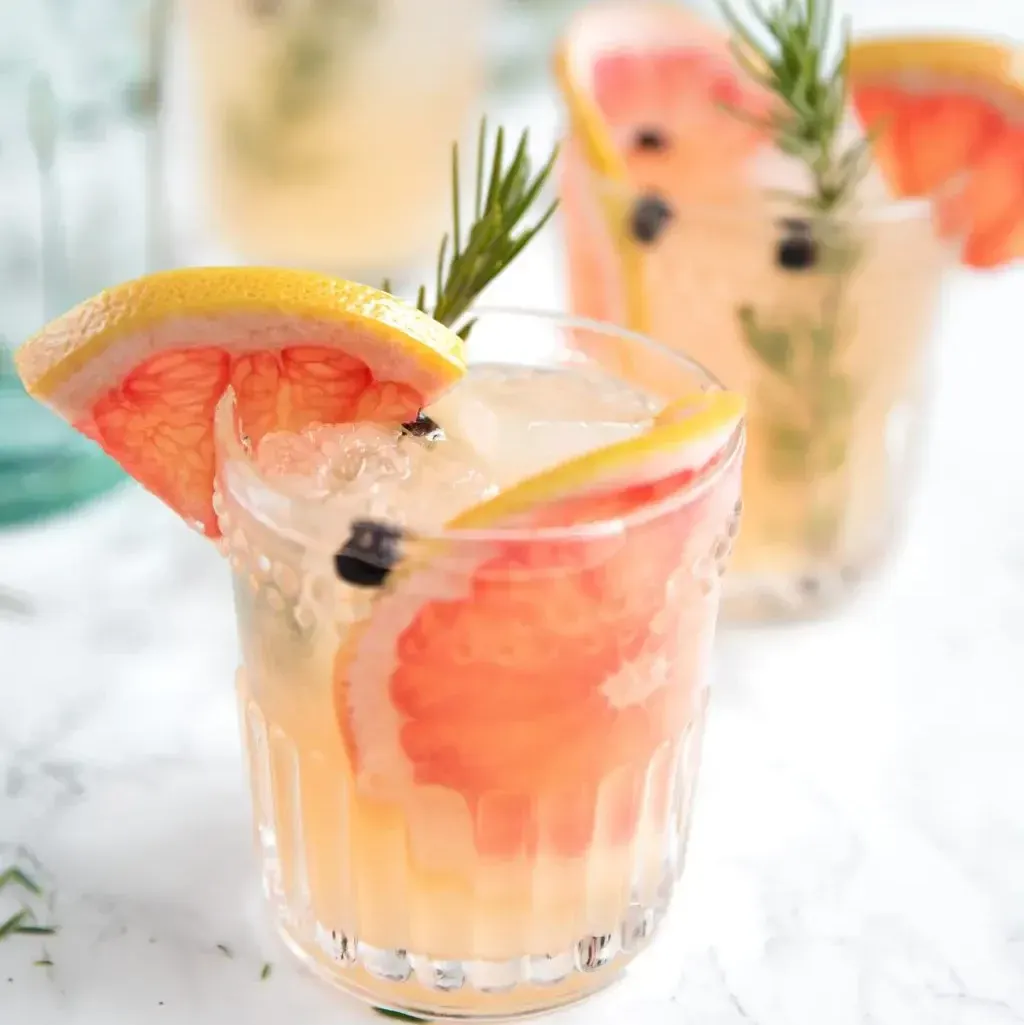 Elderflower Grapefruit Gin and Tonic