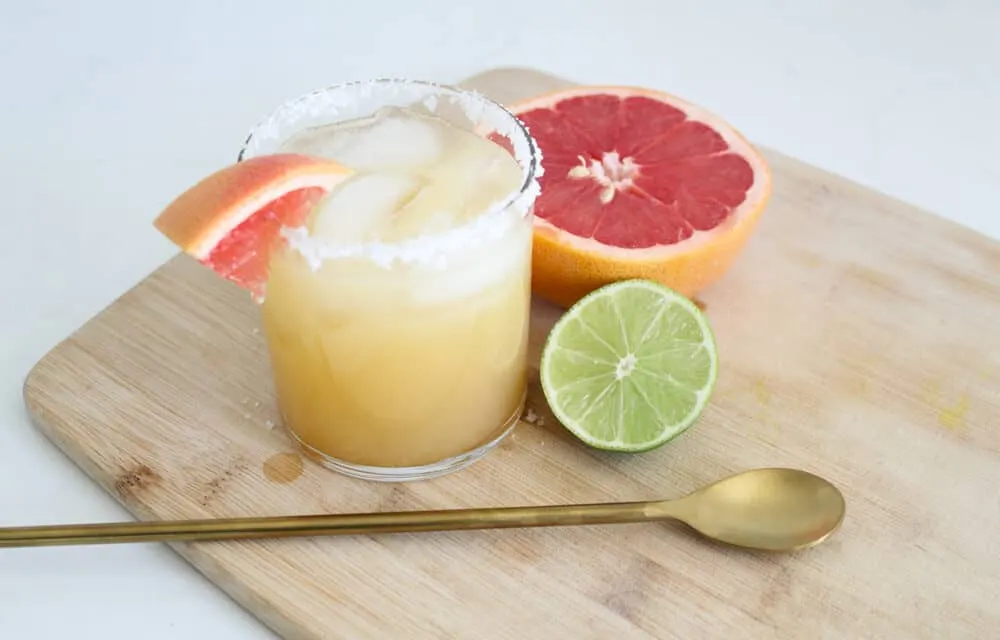Skinny Grapefruit Margarita