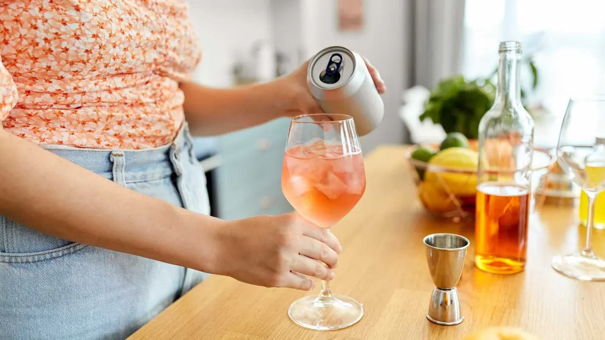 Low-Calorie Hard Seltzers