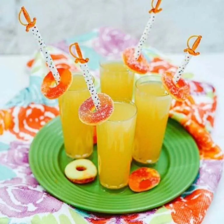 Crown Royal Peach Shooters