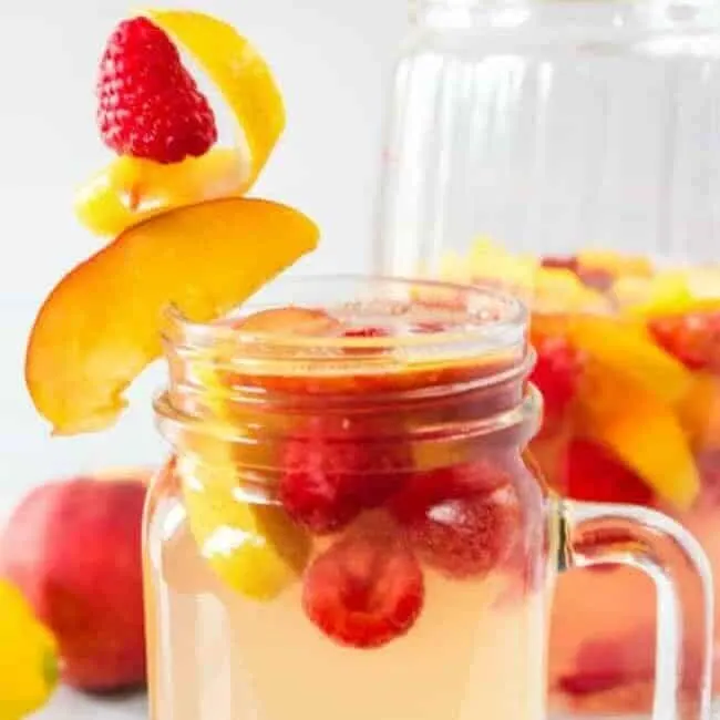 Peach Lemonade Sangria