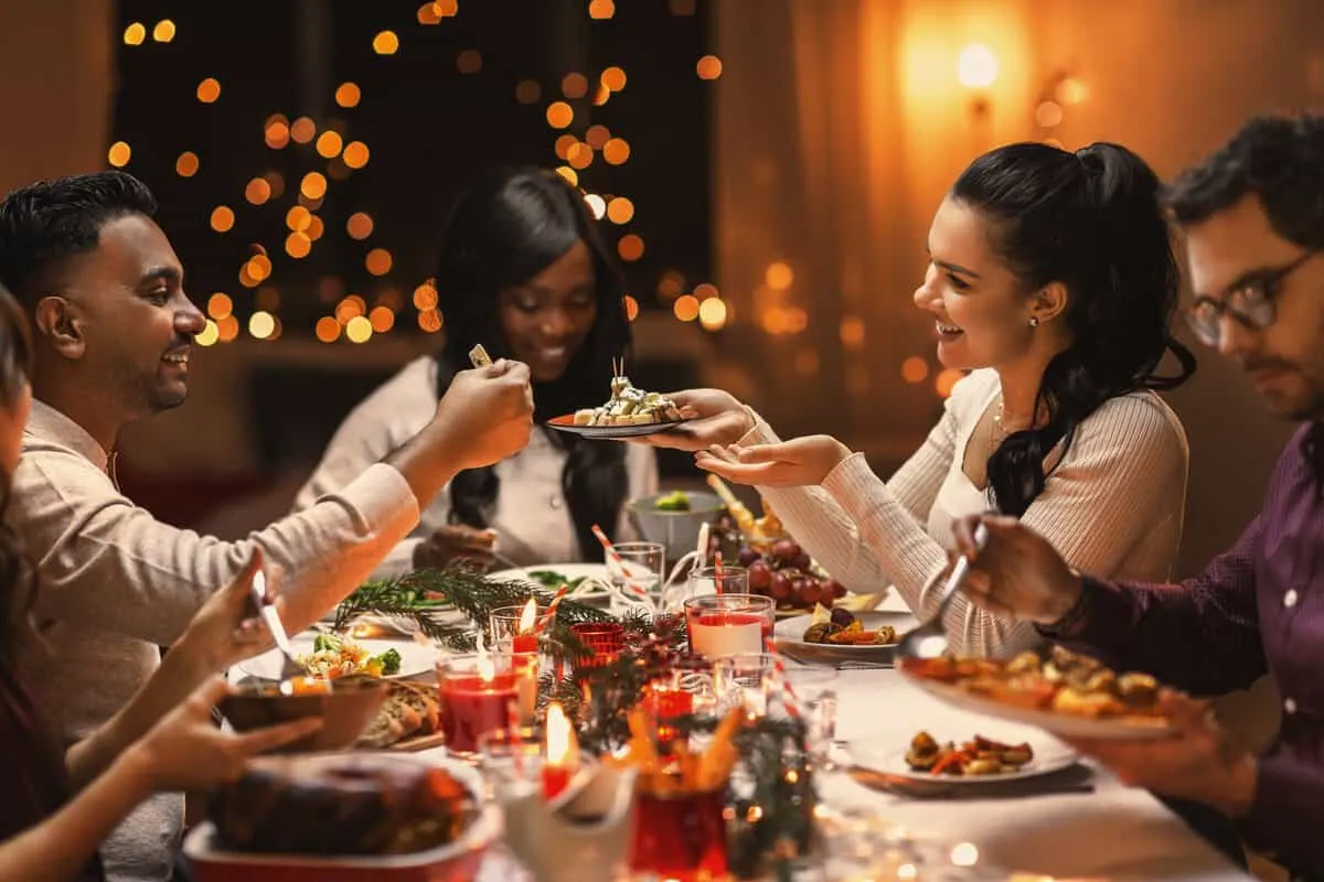 Should you serve appetizers before a dinner party