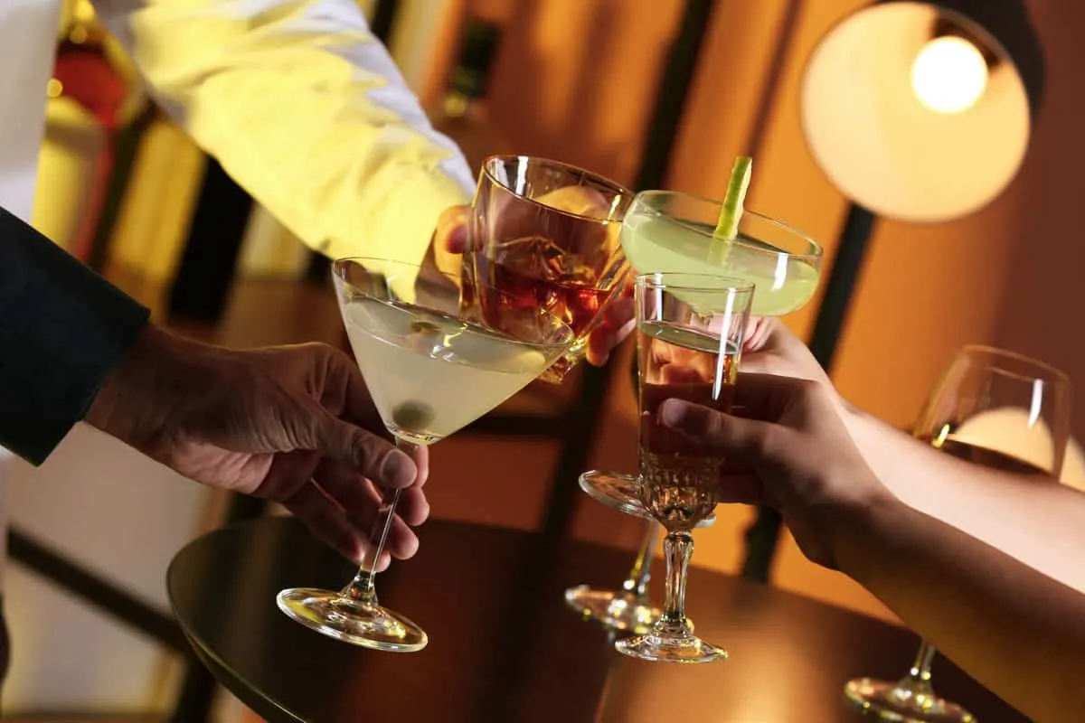 18 Cocktail Party Ideas Everyone Will Love