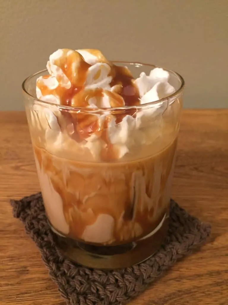 Salted Caramel White Russian Cocktail Recipe