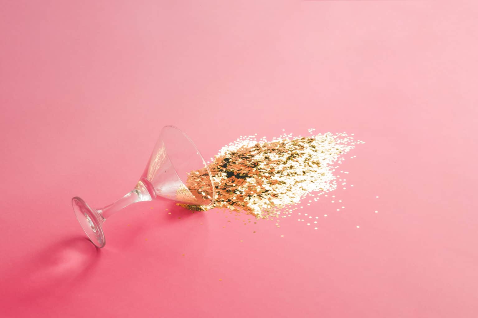 The Best Edible Glitter for Drinks Cocktails Cafe